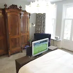 Hotel Amstel Corner 3*