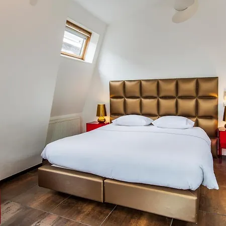 Amstel Corner Отель 3*
