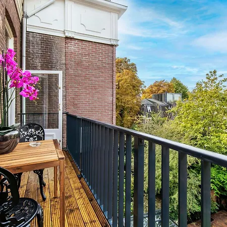 Hotel Amstel Corner 3*