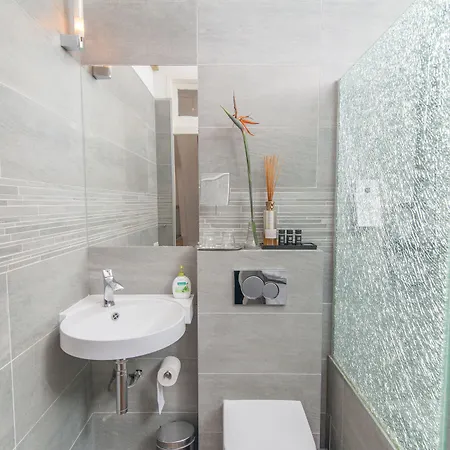 فندق Amstel Corner