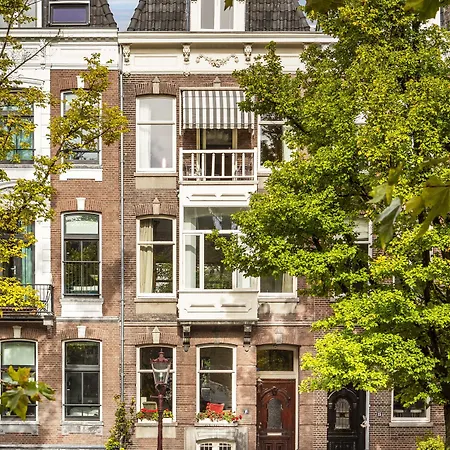 فندق Amstel Corner 3*