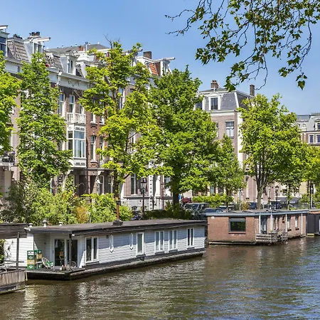 Amstel Corner 3*