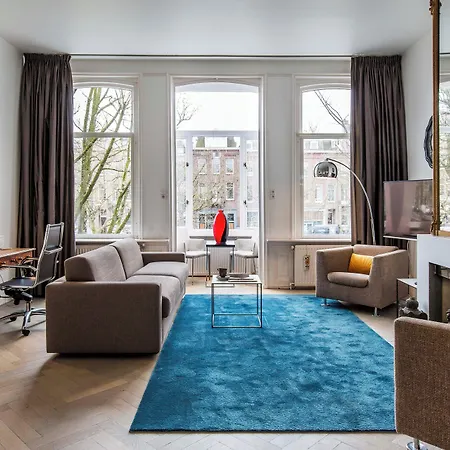 Hotel Amstel Corner 3*