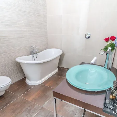 Amstel Corner Отель 3*