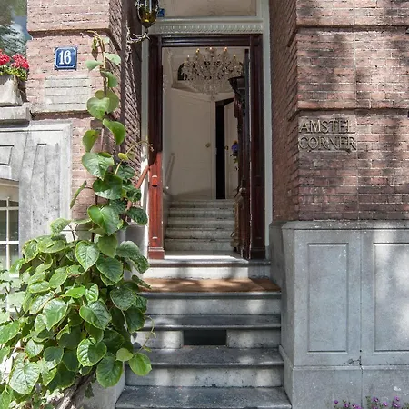 Отель Amstel Corner